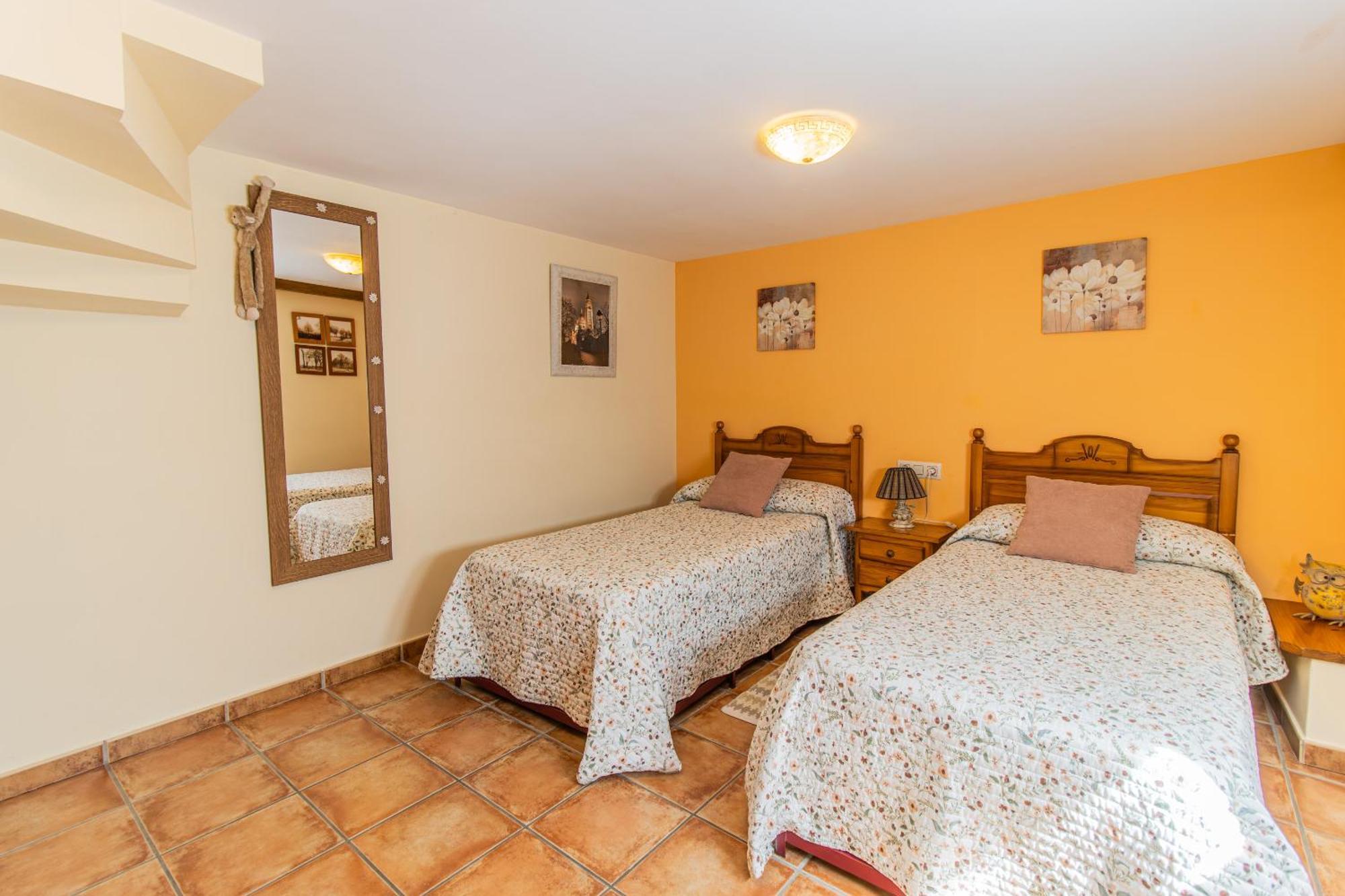 Casa El Pajar I Y II Guest House Senegüé Екстериор снимка